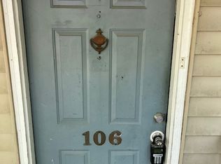 33 Chestnut Ferry Rd APT 106, Camden, SC 29020