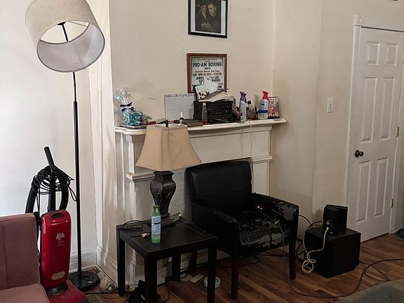 3rd image of 510 Tafel St