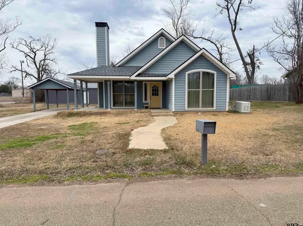 310 Blackjack St, Winnsboro, TX 75494