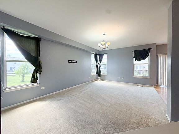 4th image of 3821 Spring Lake Ct