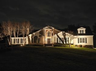 18 Kerby Ln, Mendham Boro, NJ 07945