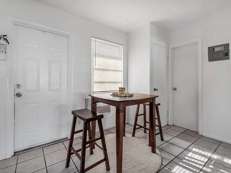 1826 Sherman St #1 — Photo 13
