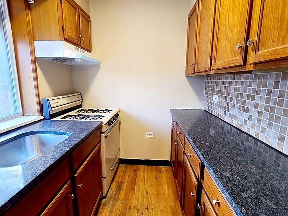 2nd image of 1056 E 223rd St Floor 1
