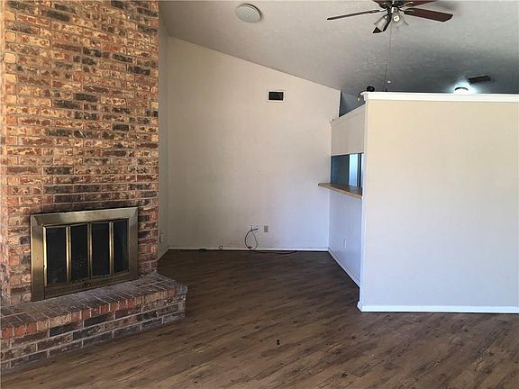 5th image of 1316 Blair Dr