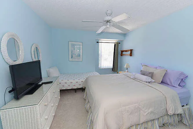 4105 Fairway Dr N — Photo 27