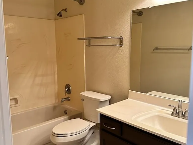 4106 E Ashurst Dr — Photo 13