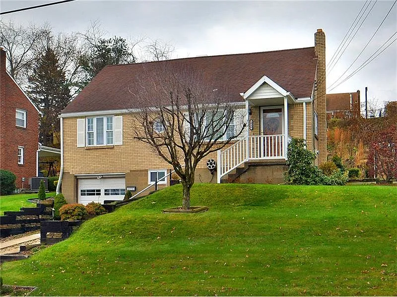 6856 Tunnelview Dr photo 1