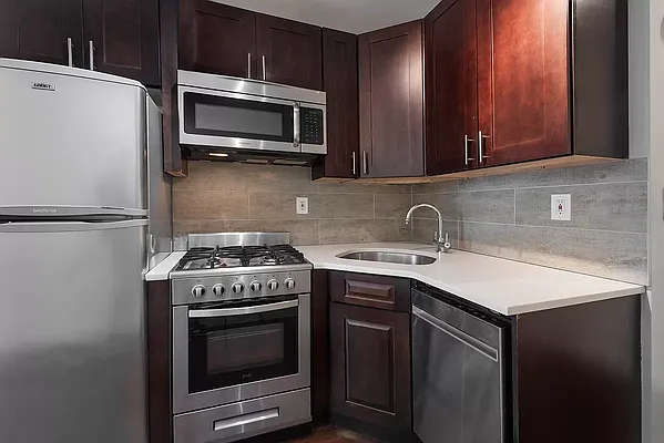 Rented by Corcoran | media 3