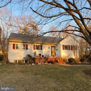 6407 Eppard St, Falls Church, VA, 22044