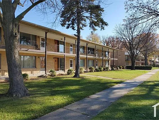 23770 Kelly Rd #7
