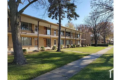 23800 Kelly Rd #10 Photo 1