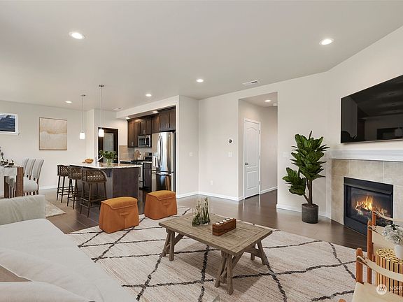 5th image of 13322 9th Avenue Ct S