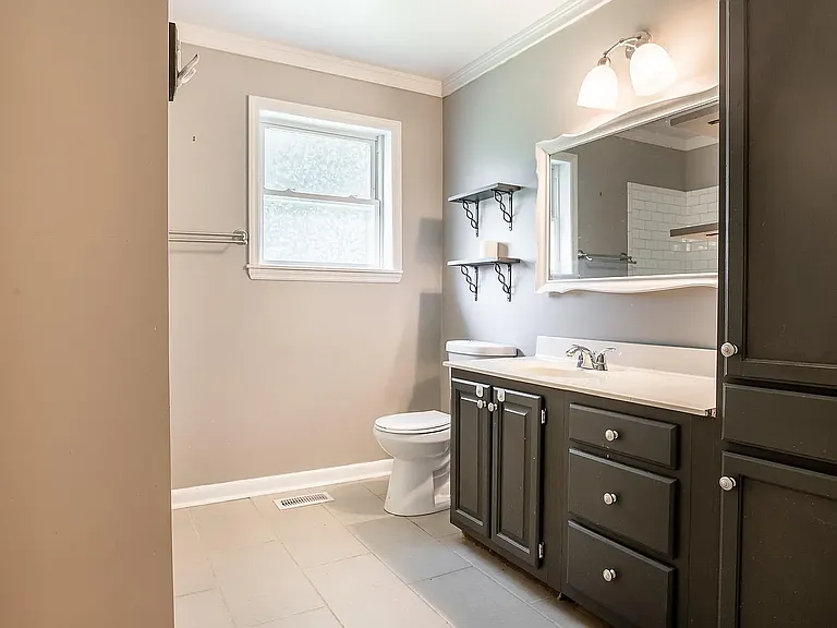 8323 E Mountain Ln — Photo 19
