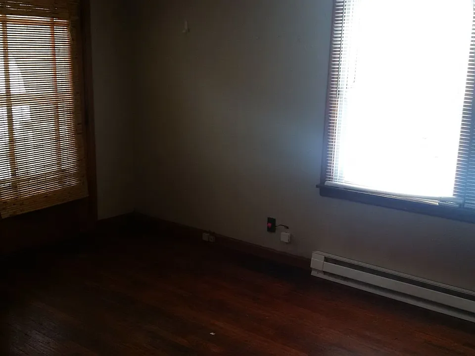 1313.5 E Matlock Rd