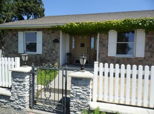 807 Poarch Ave NE, Royal City, WA 99357
