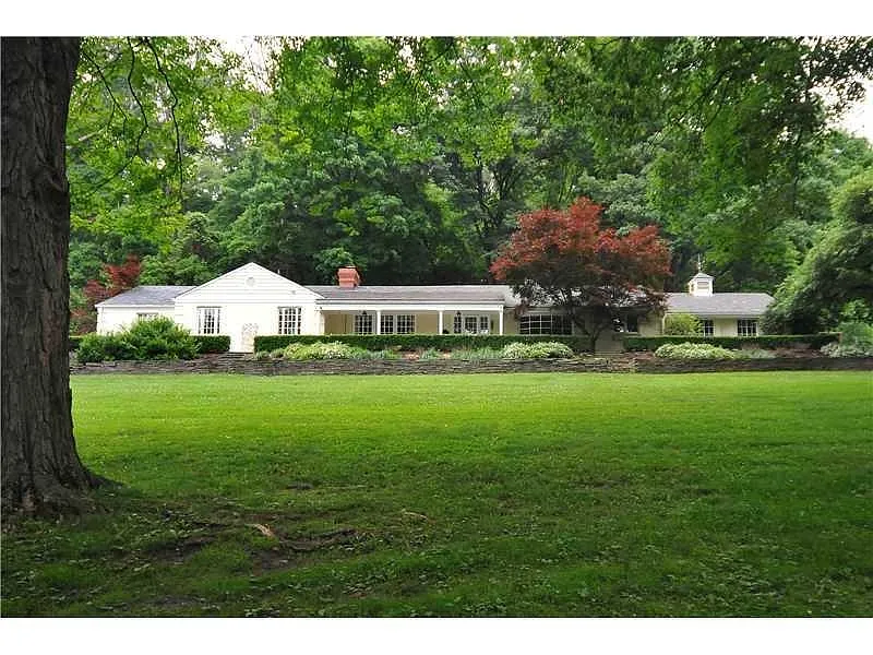 26 Myrtle Hill Rd photo 1