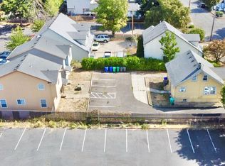 8421 SE Insley St, Portland, OR 97266