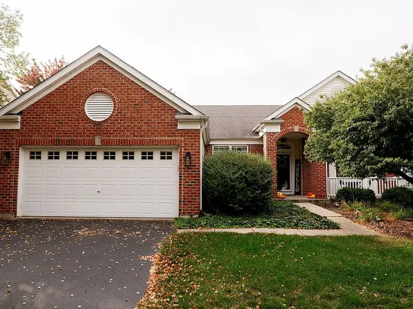 1701 Parkside Dr, Shorewood, IL 60404