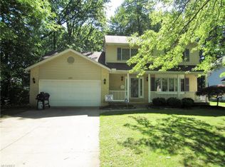 1604 Prospect St, Elyria, OH 44035