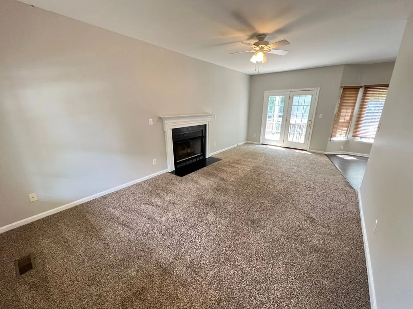 Cul-de-sac 4 bedroom home in Scotts Mill! — Photo 4