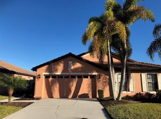 140 Shell Falls Dr, Apollo Beach, FL 33572