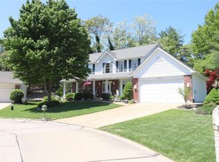 2903 Royal Seasons Dr, Saint Louis, MO