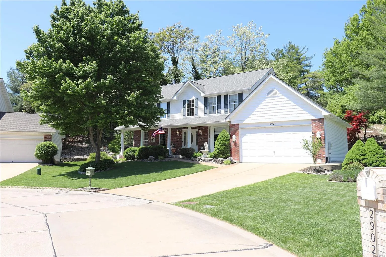 2903 Royal Seasons Dr photo 1
