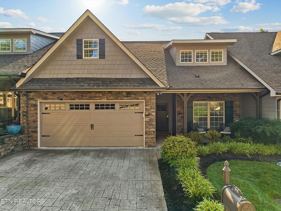 1st image of 1710 Cottage Wood Way