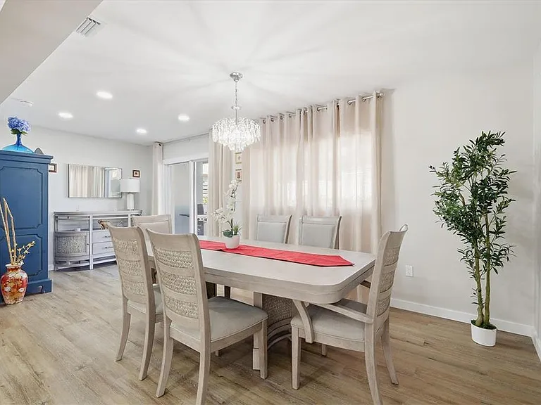 5247 Carmilfra Dr — Photo 12