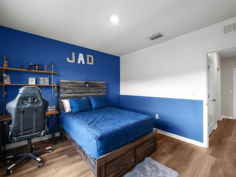 2908 Storybrook Preserve Dr — Photo 23