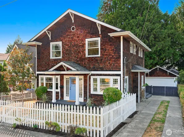 9207 47th Avenue SW, Seattle, WA 98136