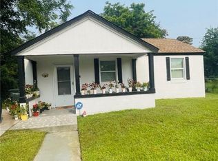805 Carter St, Savannah, GA 31415