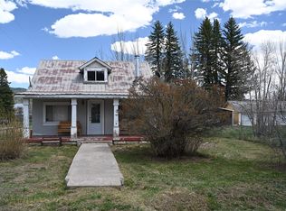 202 Pine Ave, Chama, NM 87520