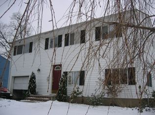 17 Laurie Ter, Hackettstown, NJ 07840