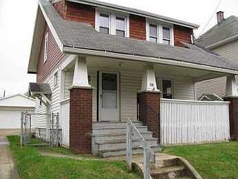 1st image of 566 Davids St