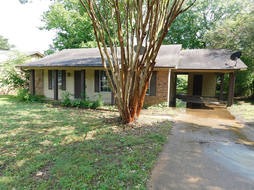 1st image of 3585 Carroll Dr