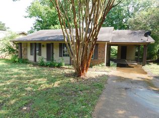 3585 Carroll Dr, Horn Lake, MS 38637