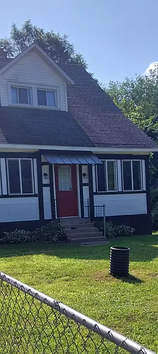 518 Leenhouts St Photo 1