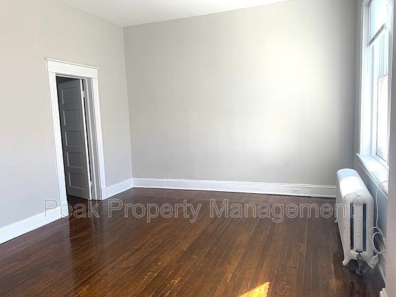 2nd image of 401 N Davis Ave APT 1