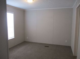 784 Regent Dr, Washington, PA 15301