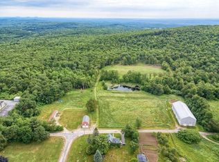 35 Byfield Rd, Ashburnham, MA 01430