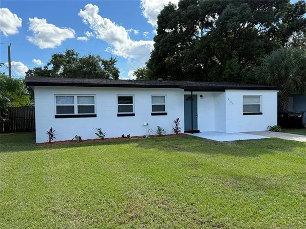 8126 CASTINANGO STREET, ORLANDO, FL 32817