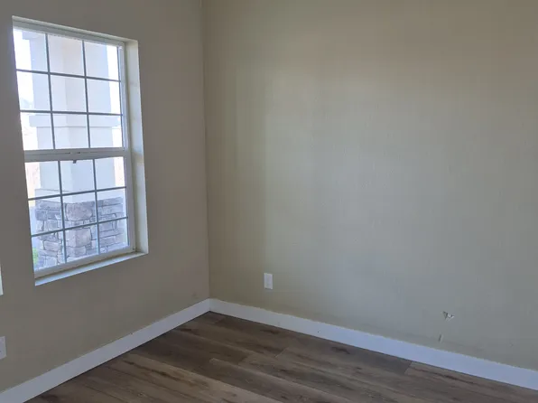 9 Granville Ct, Sacramento, CA 95838