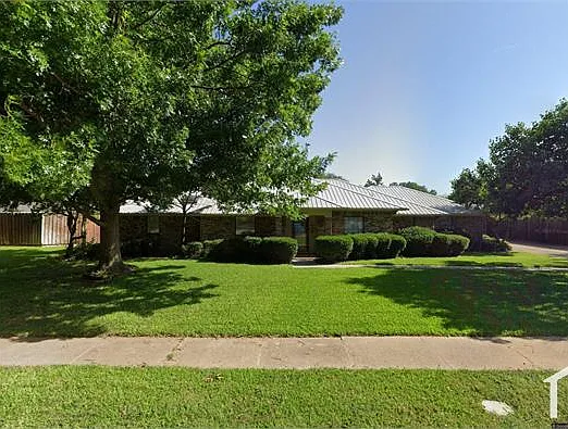 3401 Conlin Dr