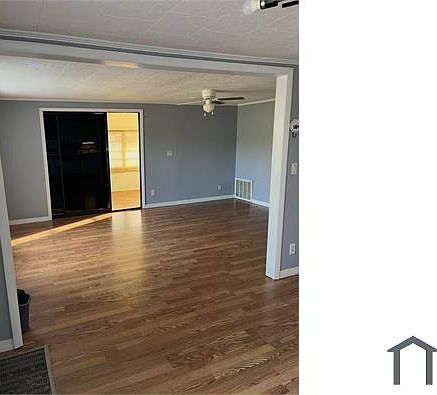 2nd image of 35903 Shelley Dr