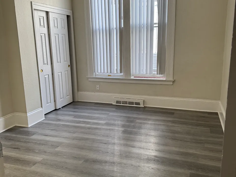 279 E San Fernando St #7