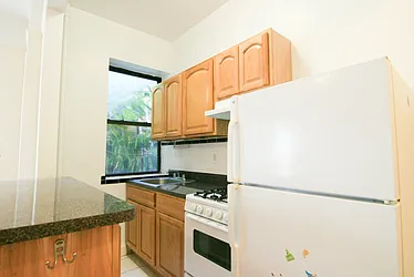 Rented by Horowitz Real Estate