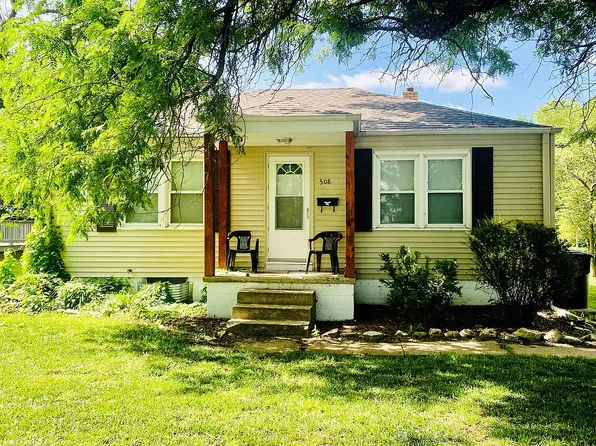 508 Arthur St, Clay Center, KS 67432