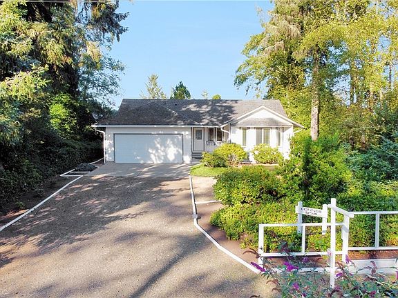 3rd image of 558 Quinault Ave SE