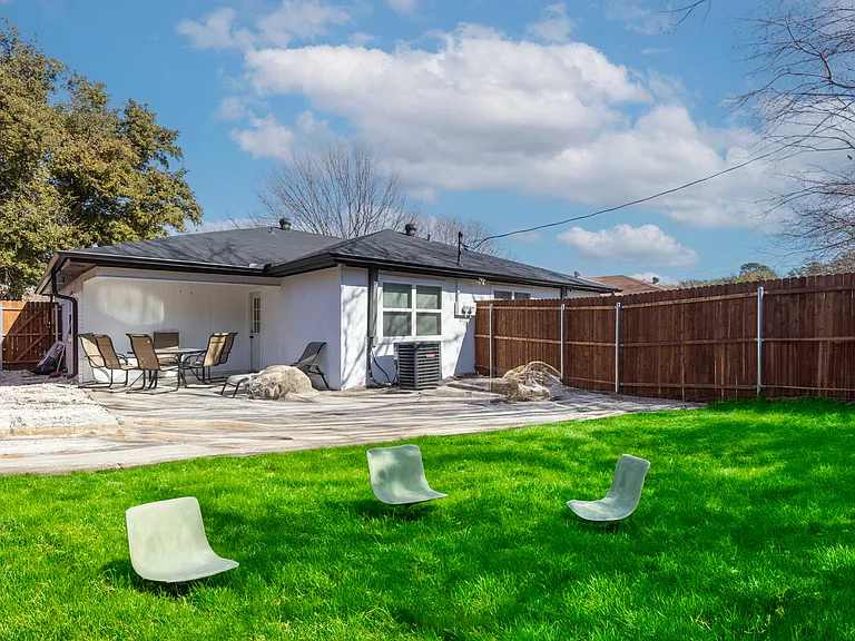 604 Gemini Ct #A — Photo 36